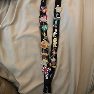 Disney pins